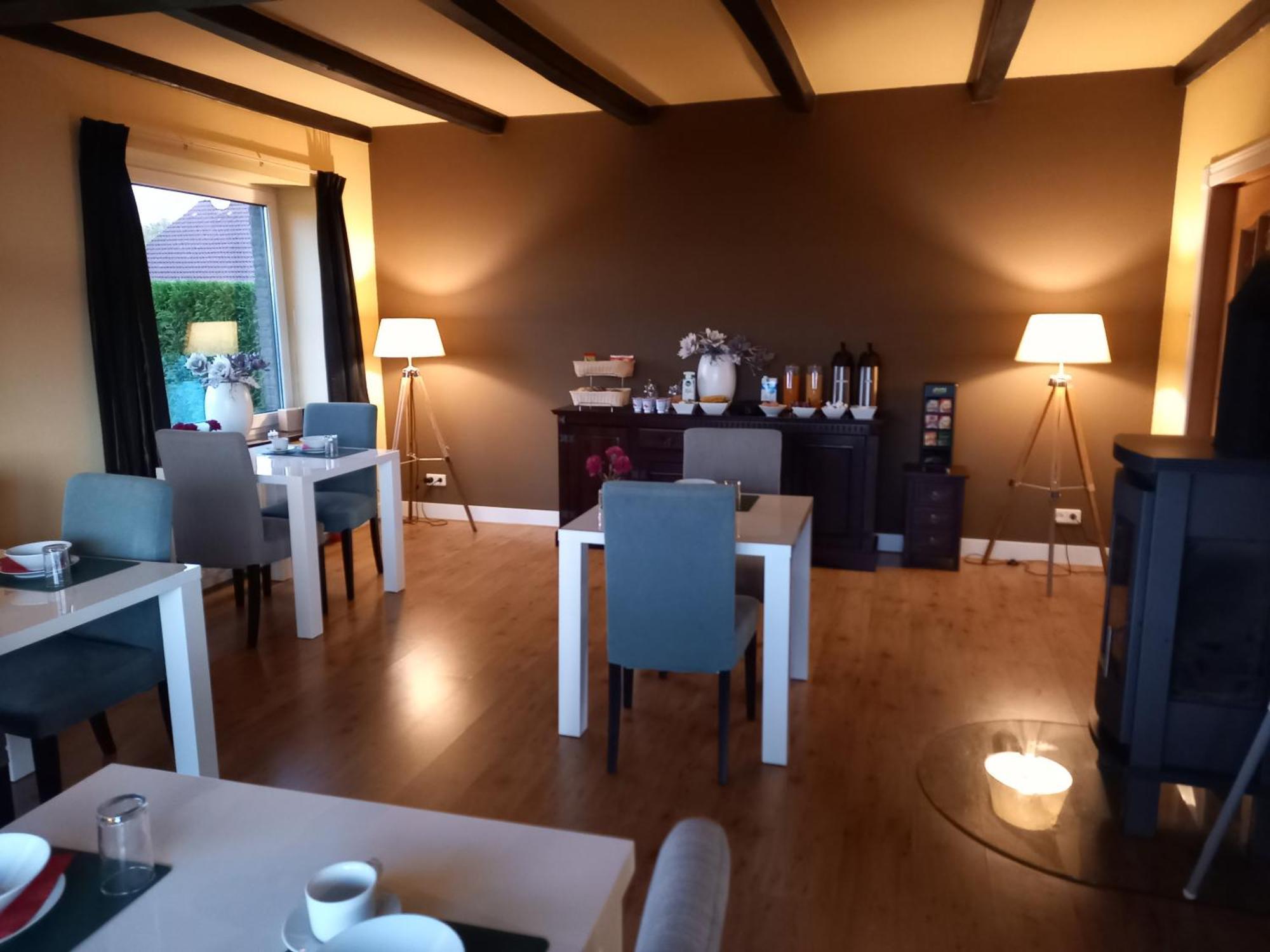 Bed & Breakfast Rheiderland Ditzumerverlaat Extérieur photo