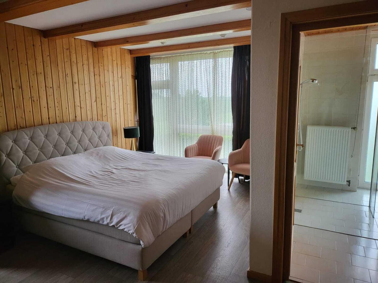 Bed & Breakfast Rheiderland Ditzumerverlaat Chambre photo