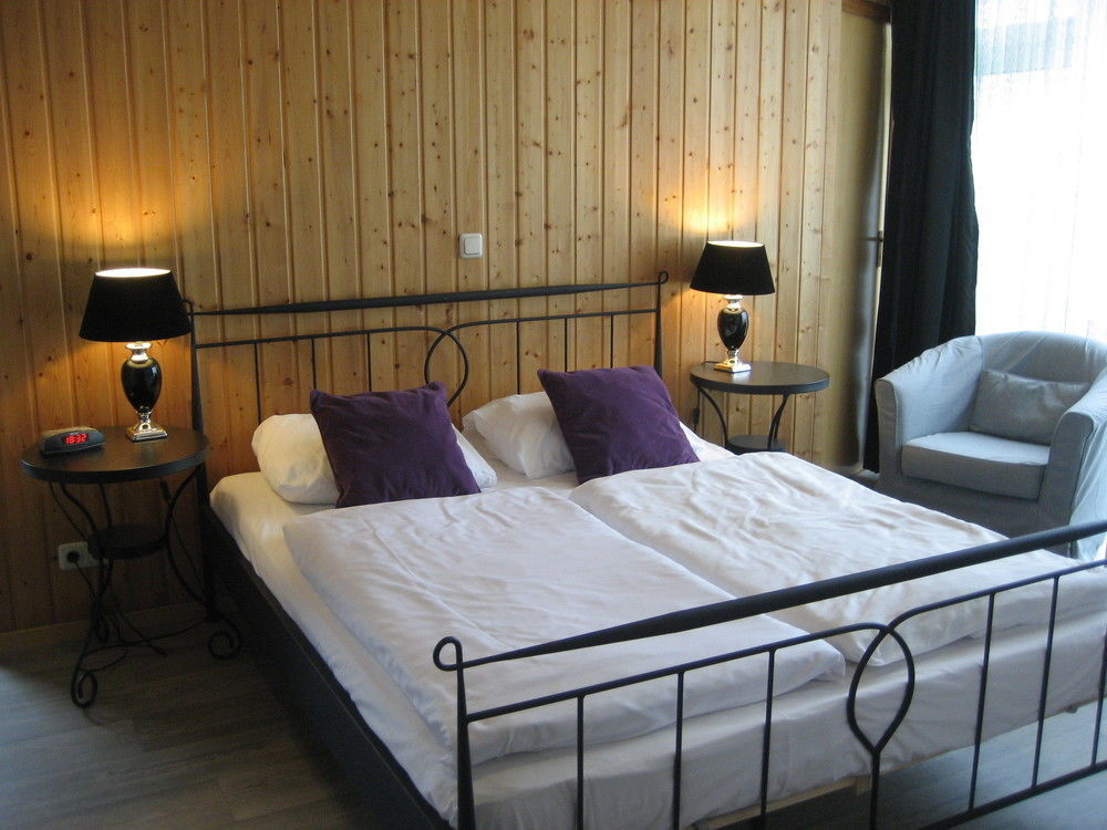 Bed & Breakfast Rheiderland Ditzumerverlaat Extérieur photo